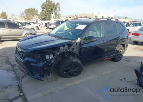 2019 Subaru Forester Sport z USA, uszkodzony, nr VIN JF2SKAPC2KH491038